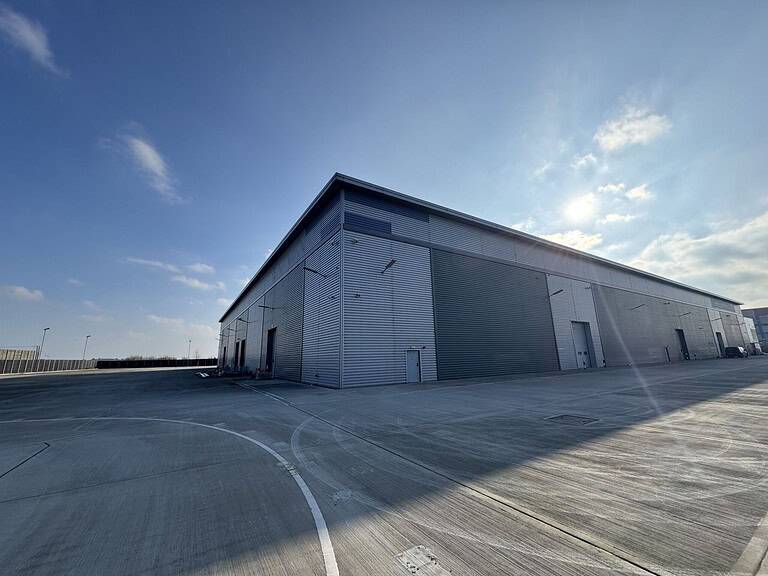 Crestel - Cat A+ Refurbishment Tilbury 2