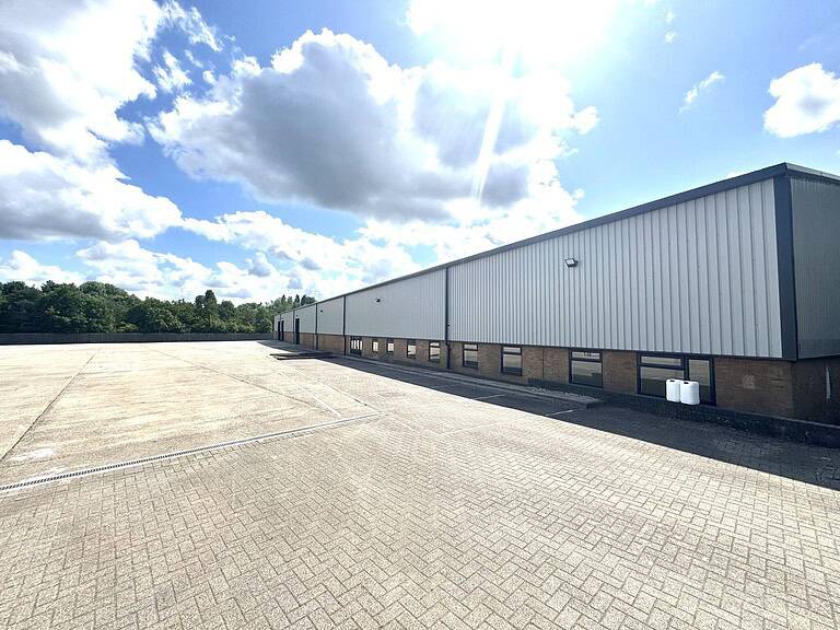 Crestel - Foxholes Business Park Industrial Refurbishment 1