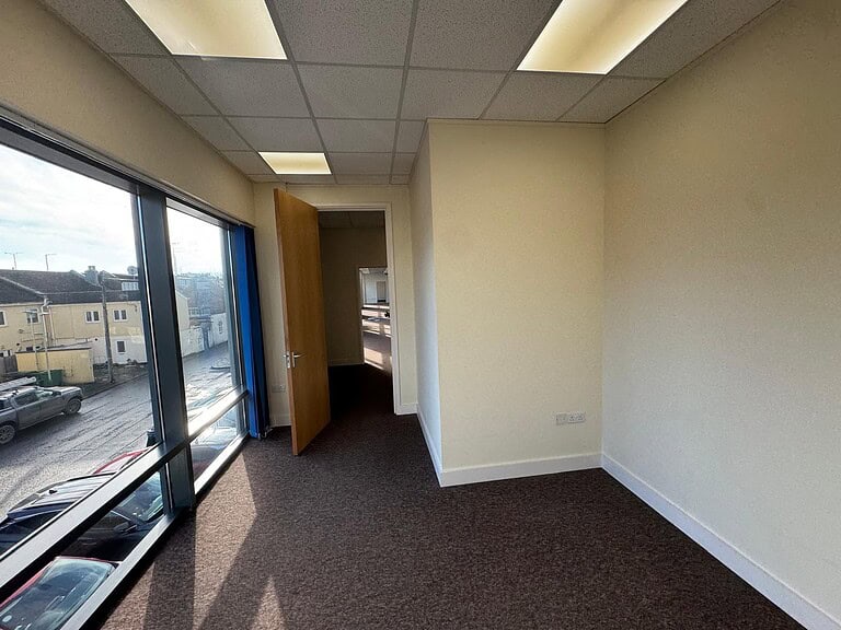 147ba54f-11df-4213-8892-6ee63b122e26